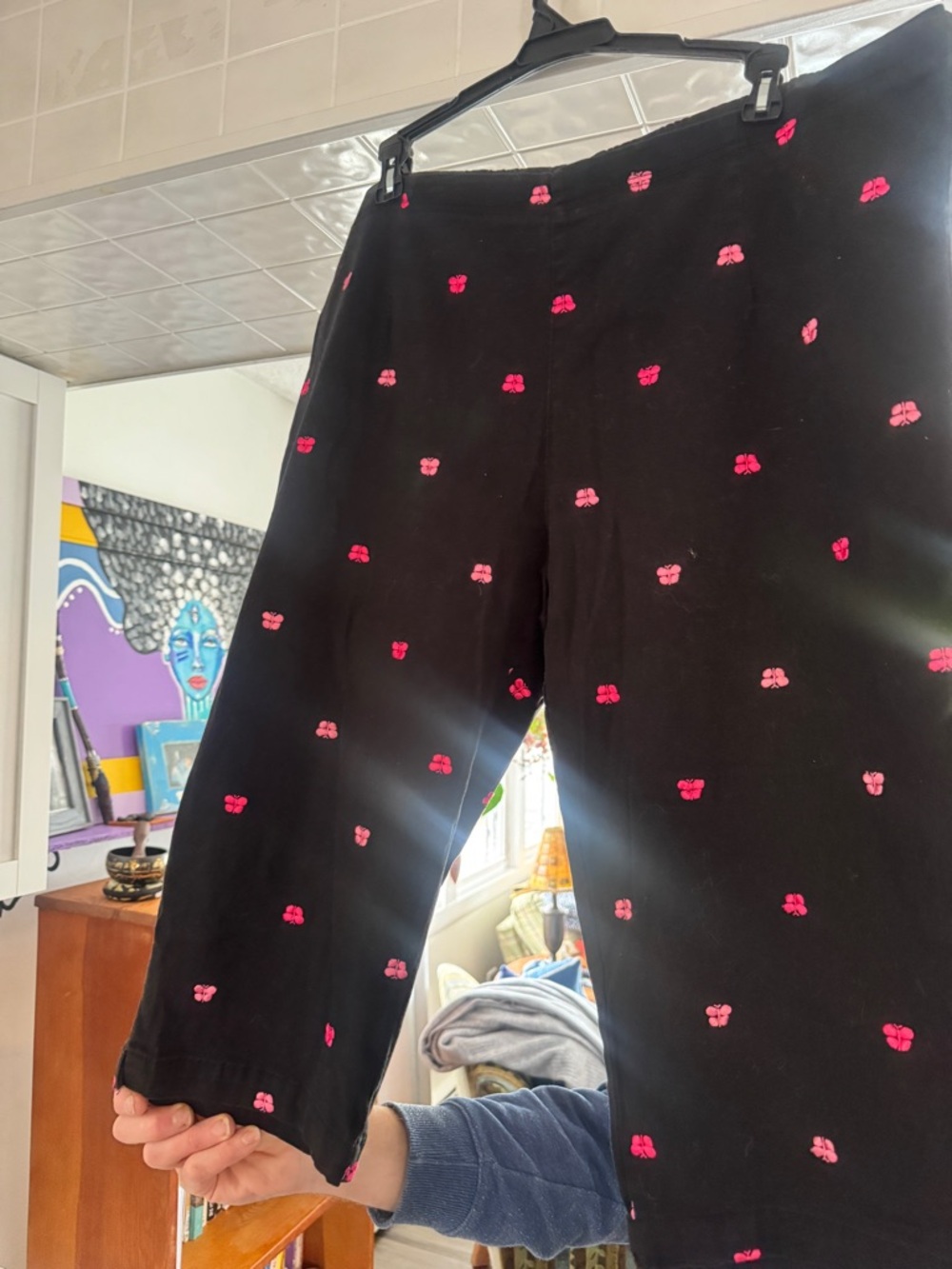 White Stag Black Capri Pants Pink Red Embroidered Butterfly Plus 18 60s Mod - Picture 3 of 11